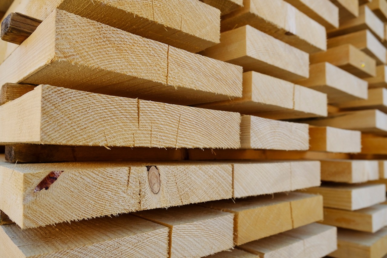 Total softwood lumber production with a slight downward trend