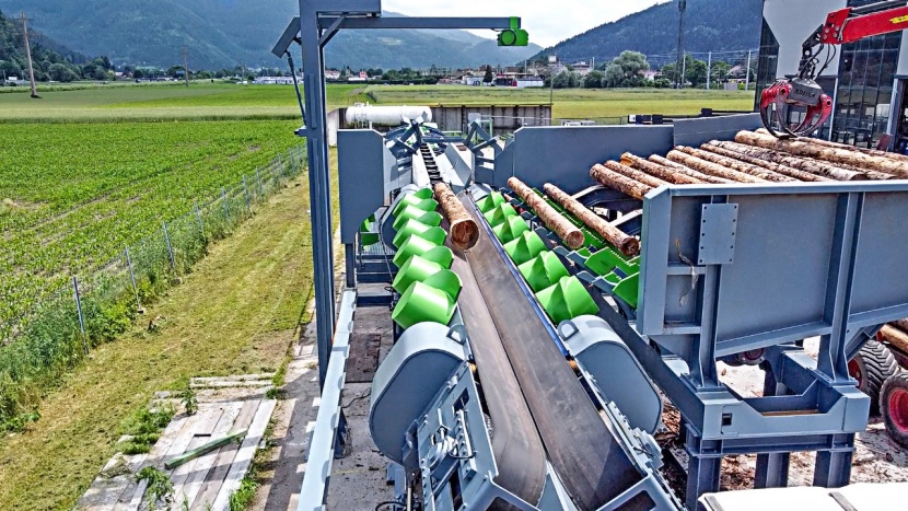 Runs like a well-oiled machine – even though it isn’t