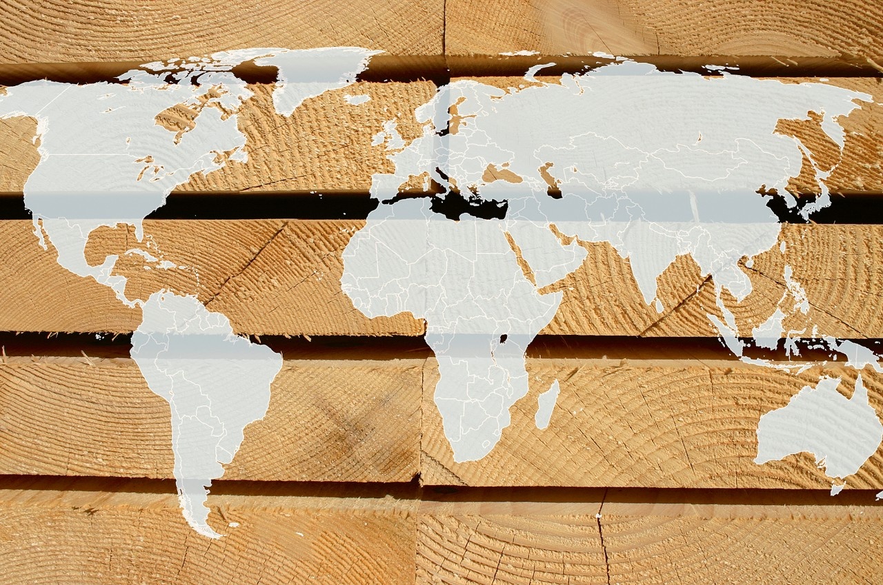 Decreasing softwood lumber trade flows