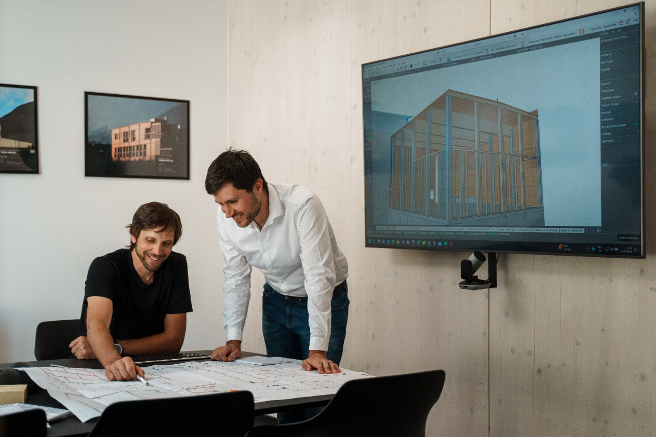 Efficient planning to support timber construction companies