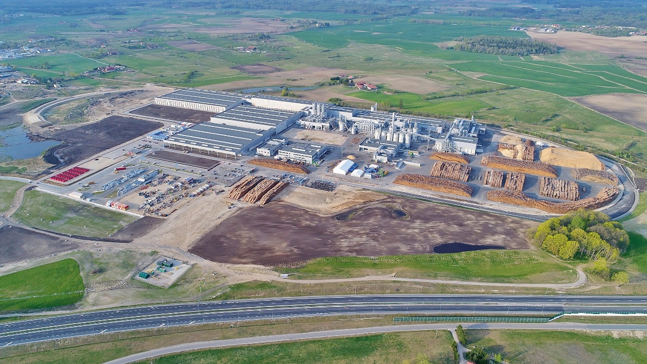 Egger factory in biskupiec goes into operation