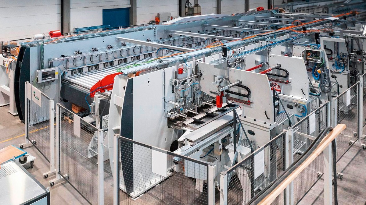 Complete supplier for CLT production