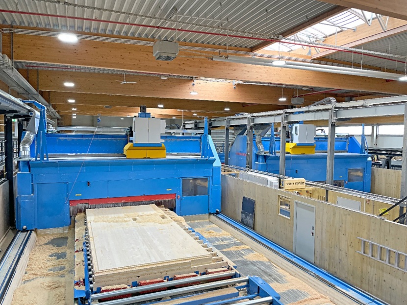 Pba Panel Highly automated joining in a one-way system